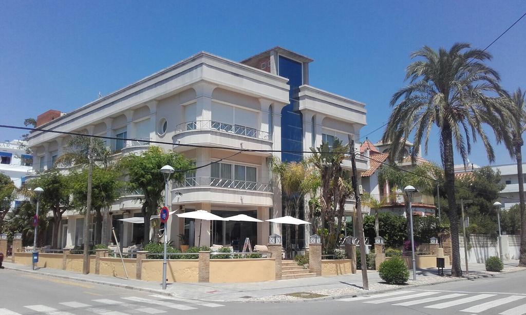 Marea Aparthotel Vilanova i la Geltrú Exterior foto